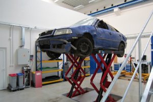 Národní centrum hloubkové analýzy dopravních nehod ČR 02