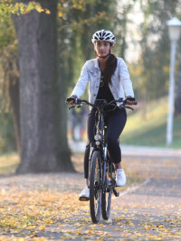 TZ: Osm z deseti usmrcených cyklistů nemělo přilbu! 01