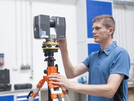 Skenování deformací vozidla pomocí laserového skeneru FARO Focus 3D