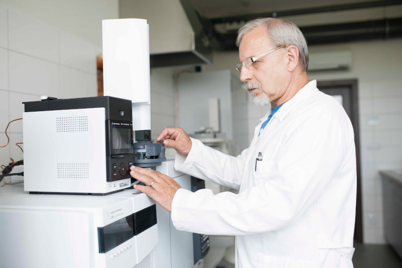 Analysis of exhaust gas sample