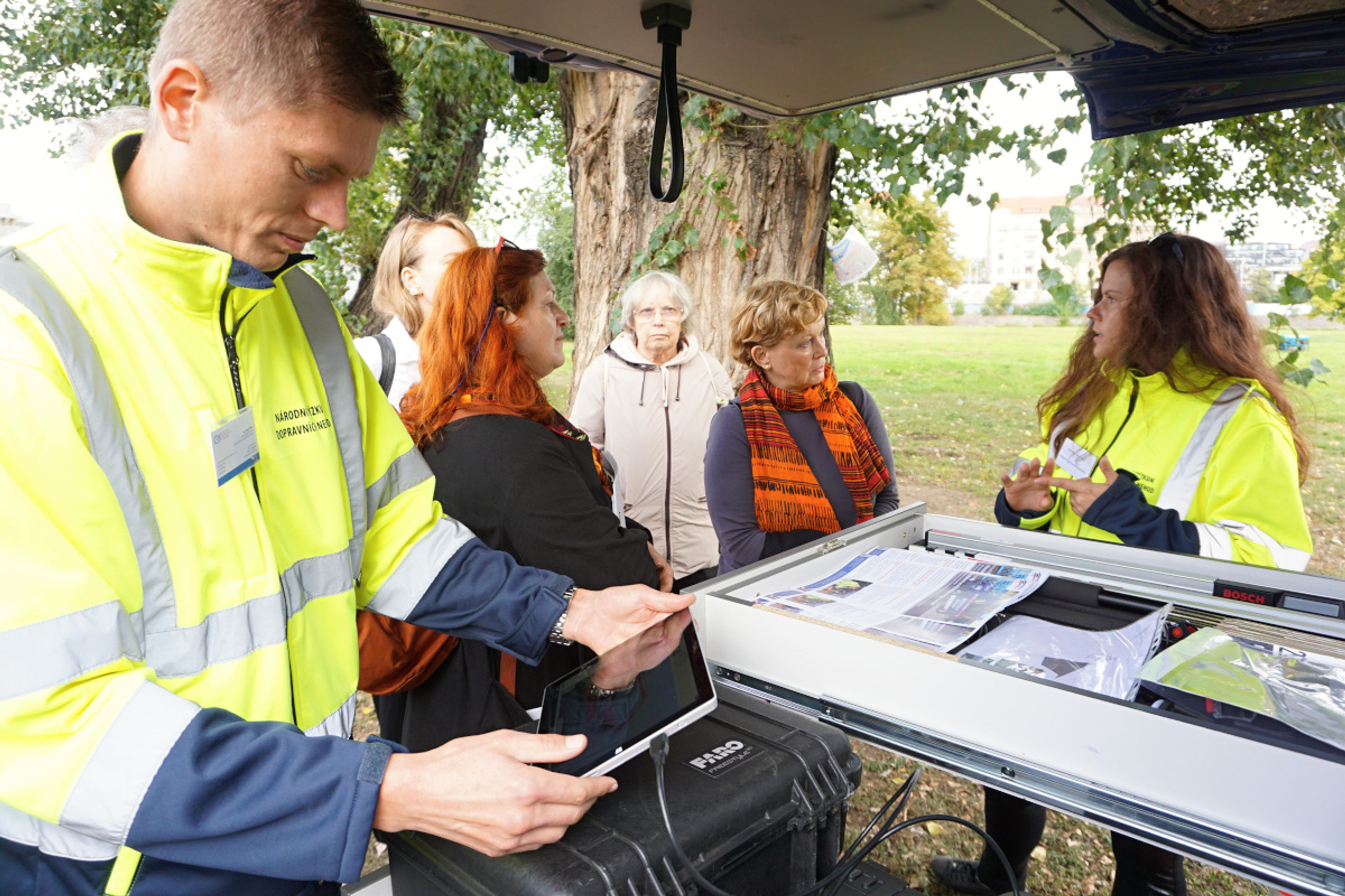Negrelliho viadukt byl otevřen veřejnosti. Byli jsme při tom. 03