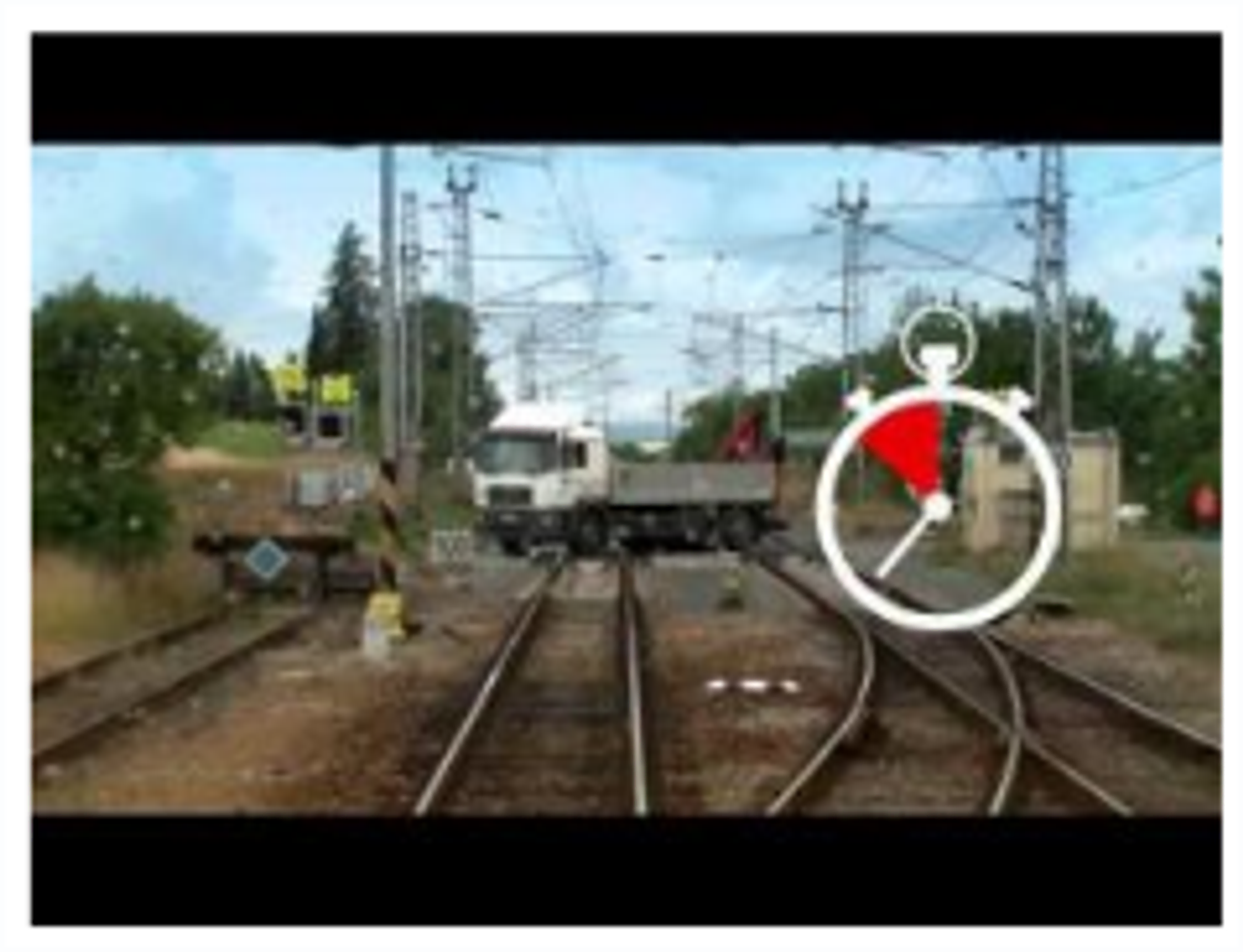 TZ: Pětinový nárůst srážek s vlakem na železničních přejezdech - jak řešit krizové situace? 03