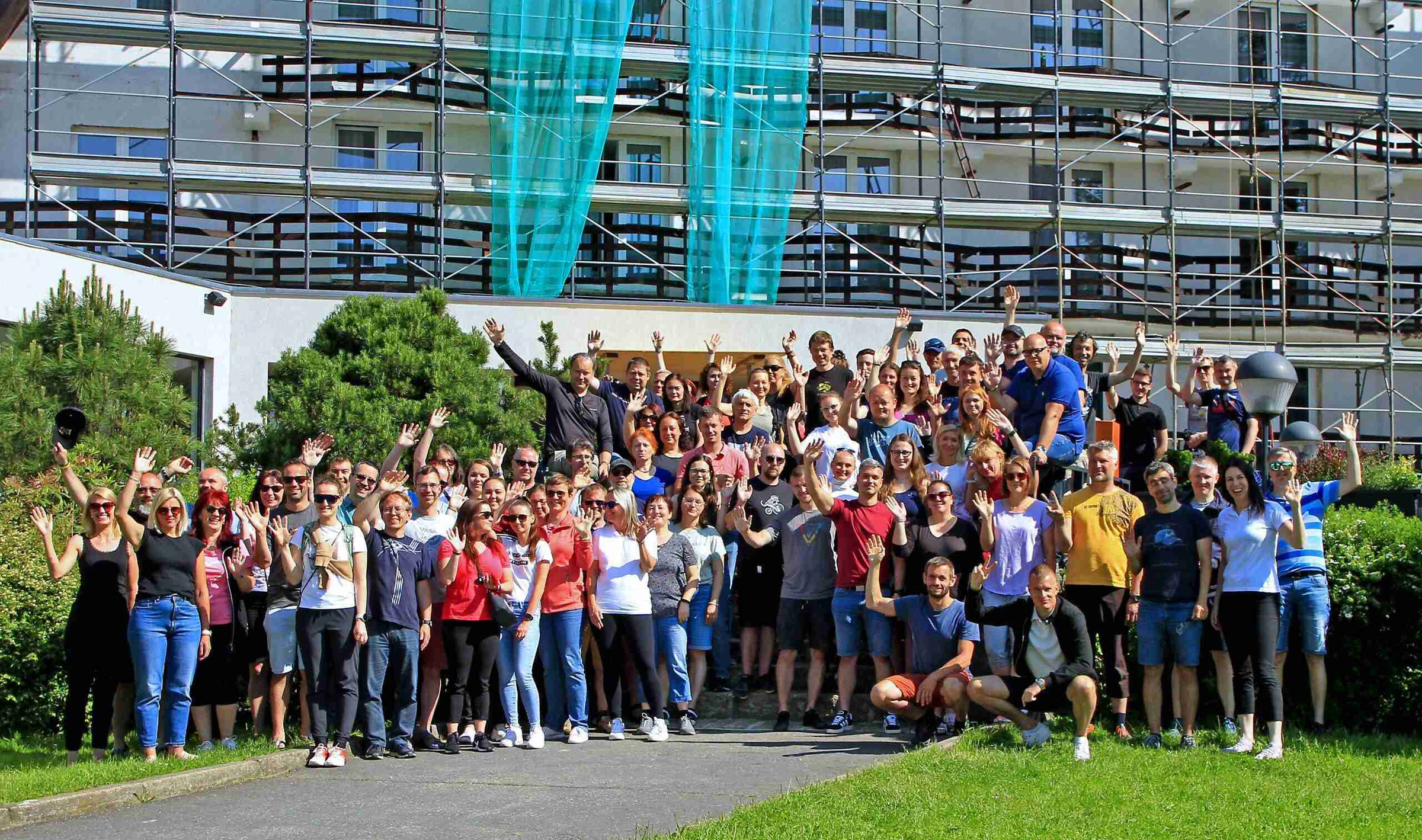 Skupinová fotka zaměstnanců CDV