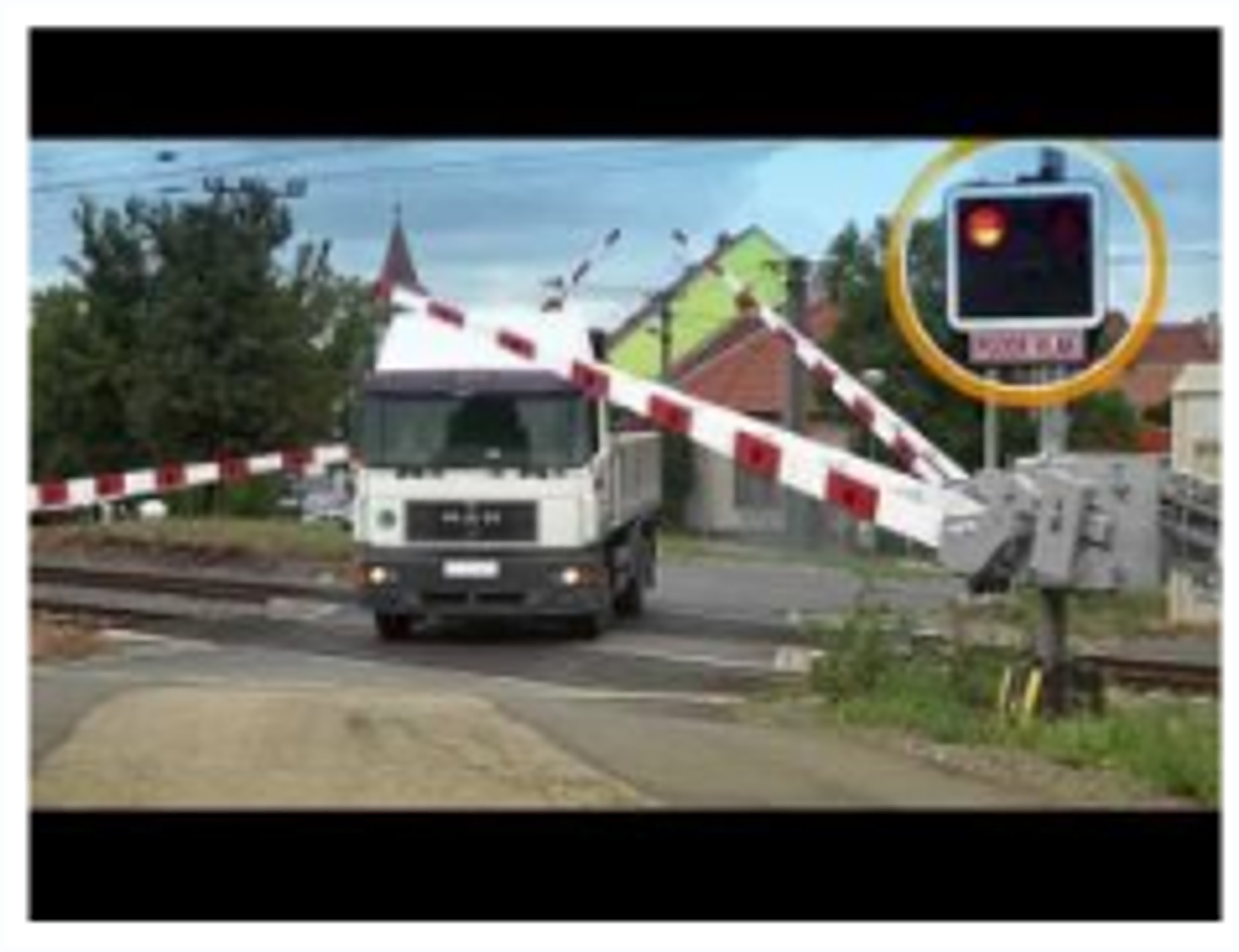 TZ: Pětinový nárůst srážek s vlakem na železničních přejezdech - jak řešit krizové situace? 02