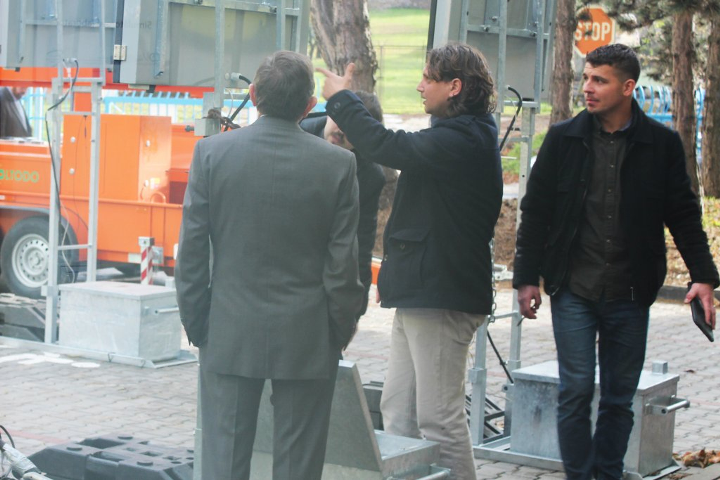 mezinarodni-workshopu-na-tema-zajisteni-bezpecnosti-dopravy-a-silnicnich-pracovniku-v-mistech-s-dopravnim-omezenim-obr-7