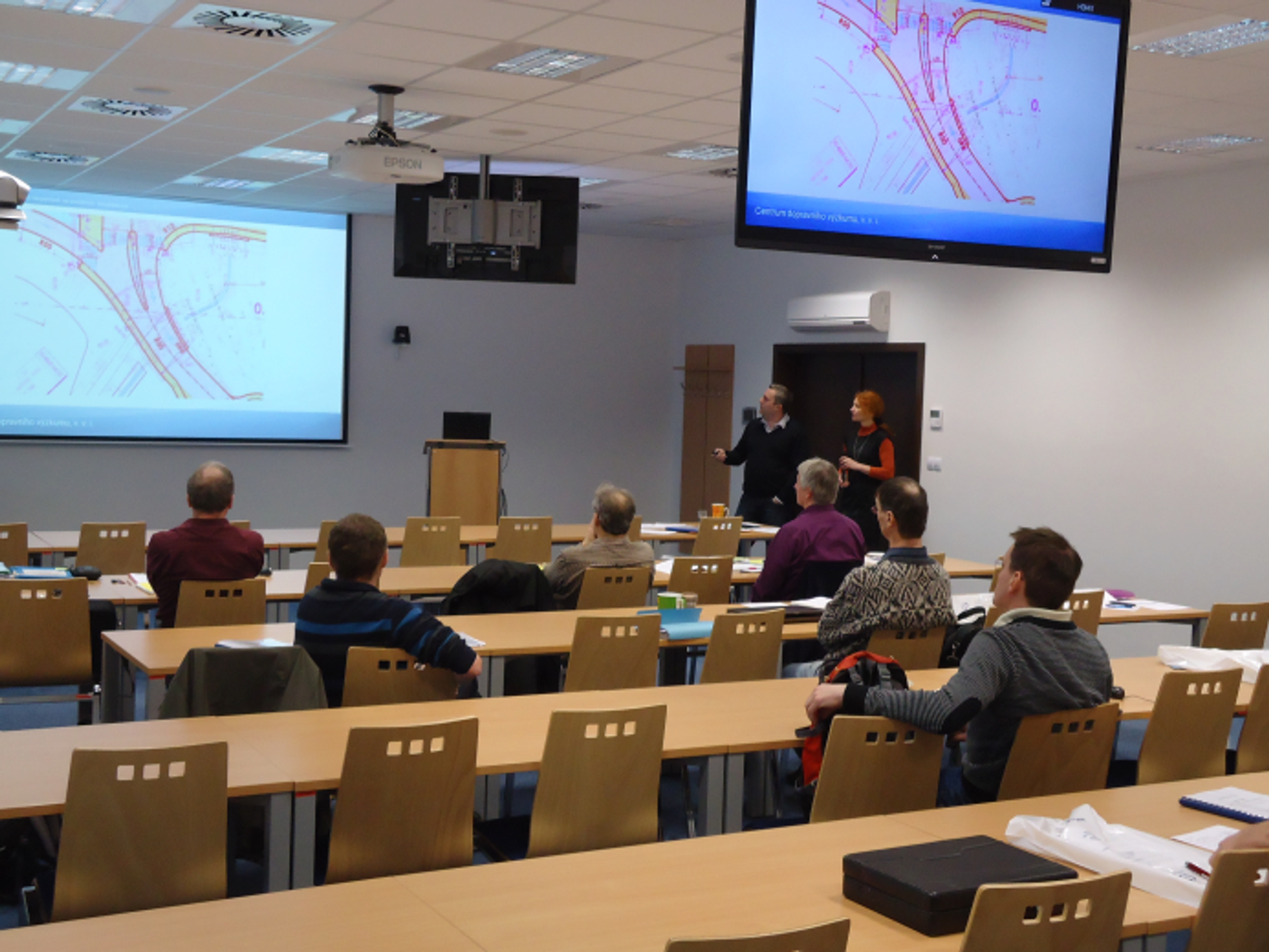 Na CDV se uskutečnilo další pravidelné školení auditorů bezpečnosti pozemních komunikací obrazek 1