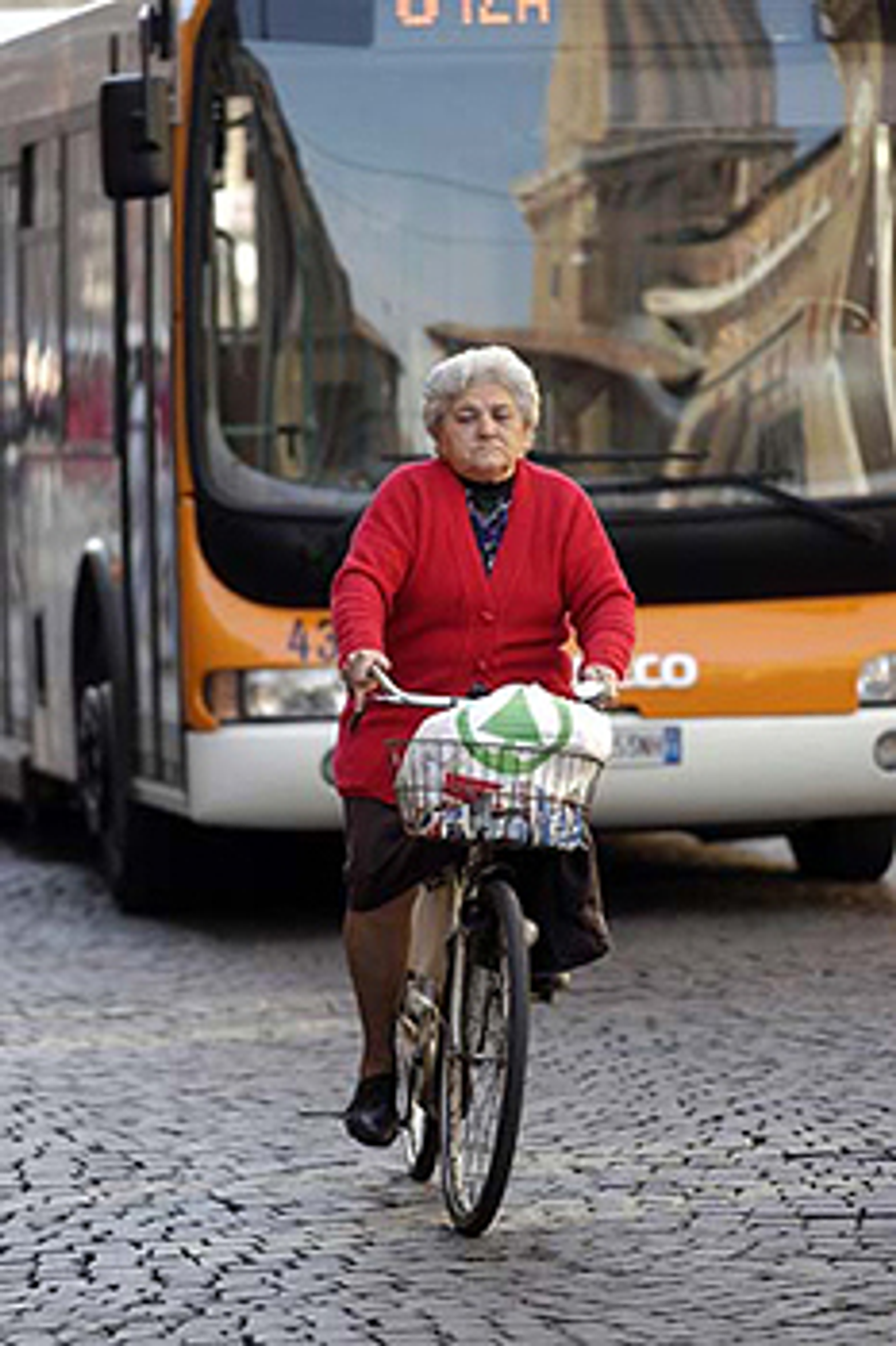 Tisk: Na silnicích dramaticky přibylo usmrcených seniorů 01