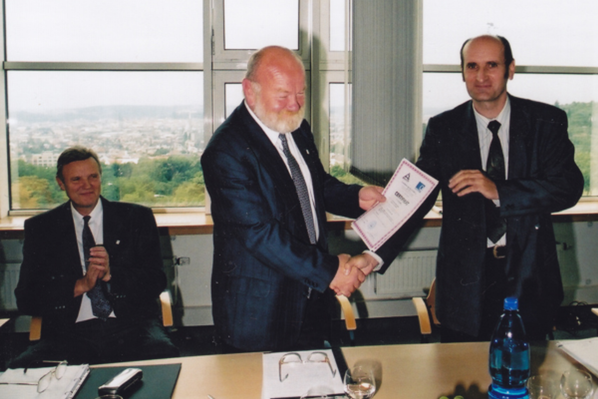 Předávání certifikátu firmou Qualiform